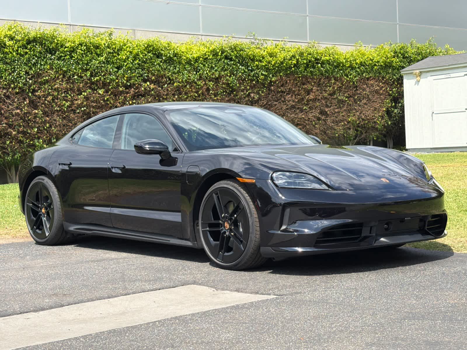 2026 Porsche Taycan Taycan Black Edition