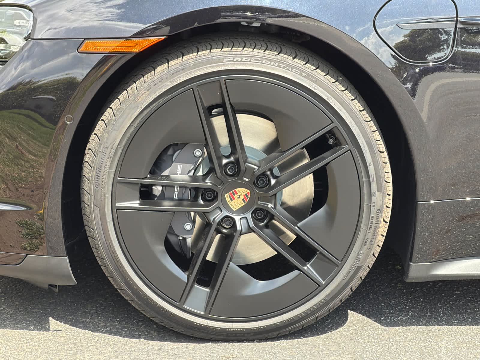 2026 Porsche Taycan Taycan Black Edition