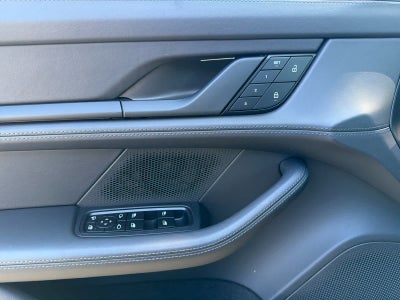 2023 Porsche Taycan Base