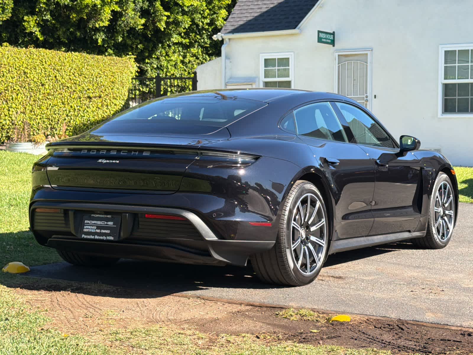 2023 Porsche Taycan Base