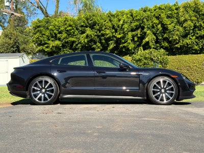 2023 Porsche Taycan Base