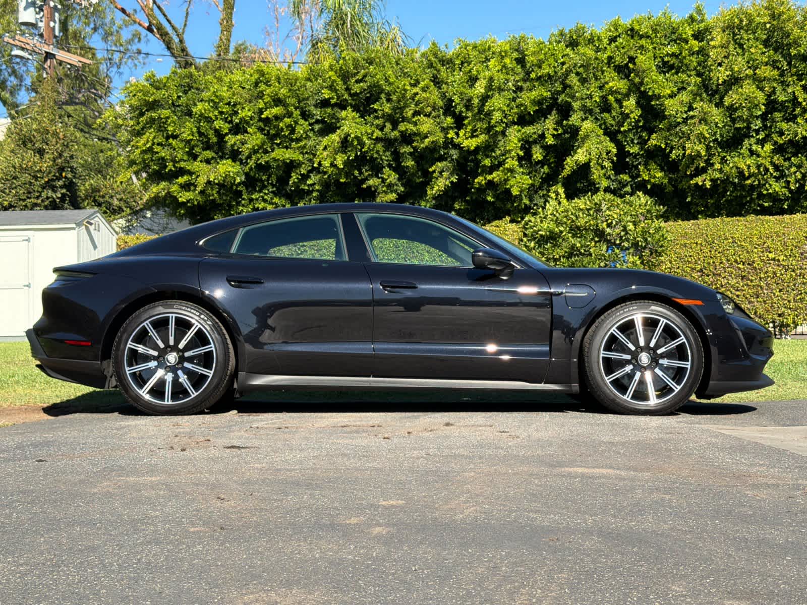 2023 Porsche Taycan Base