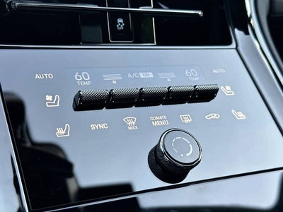 2026 Porsche Panamera 4