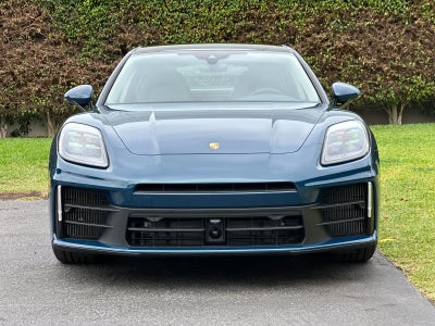 2026 Porsche Panamera Panamera 4