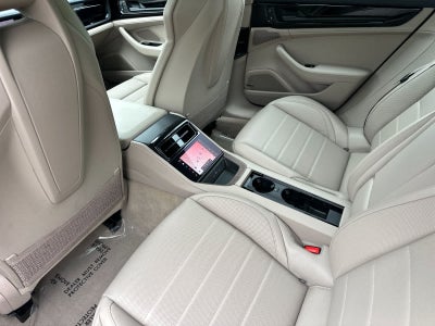 2026 Porsche Panamera Panamera 4