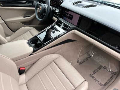 2026 Porsche Panamera Panamera 4
