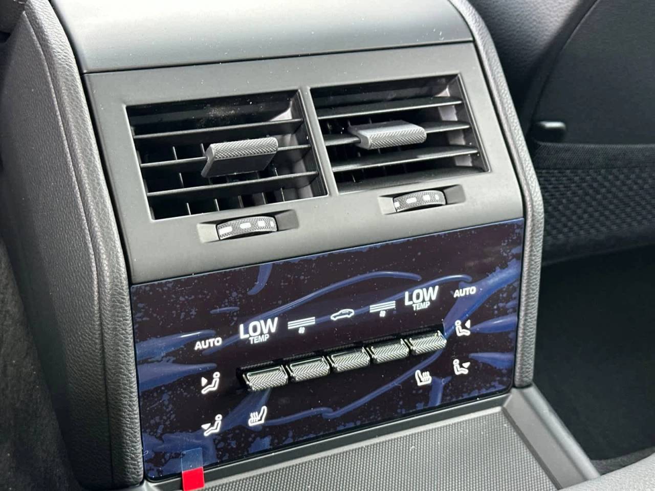 2026 Porsche Panamera Base