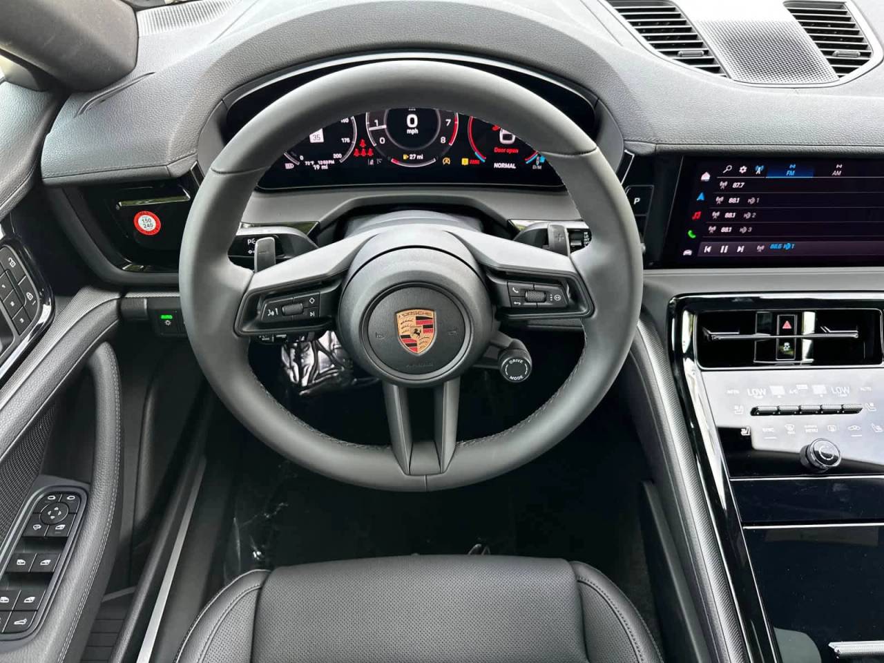 2026 Porsche Panamera Base