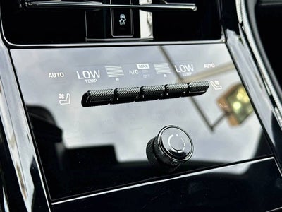 2026 Porsche Panamera Base