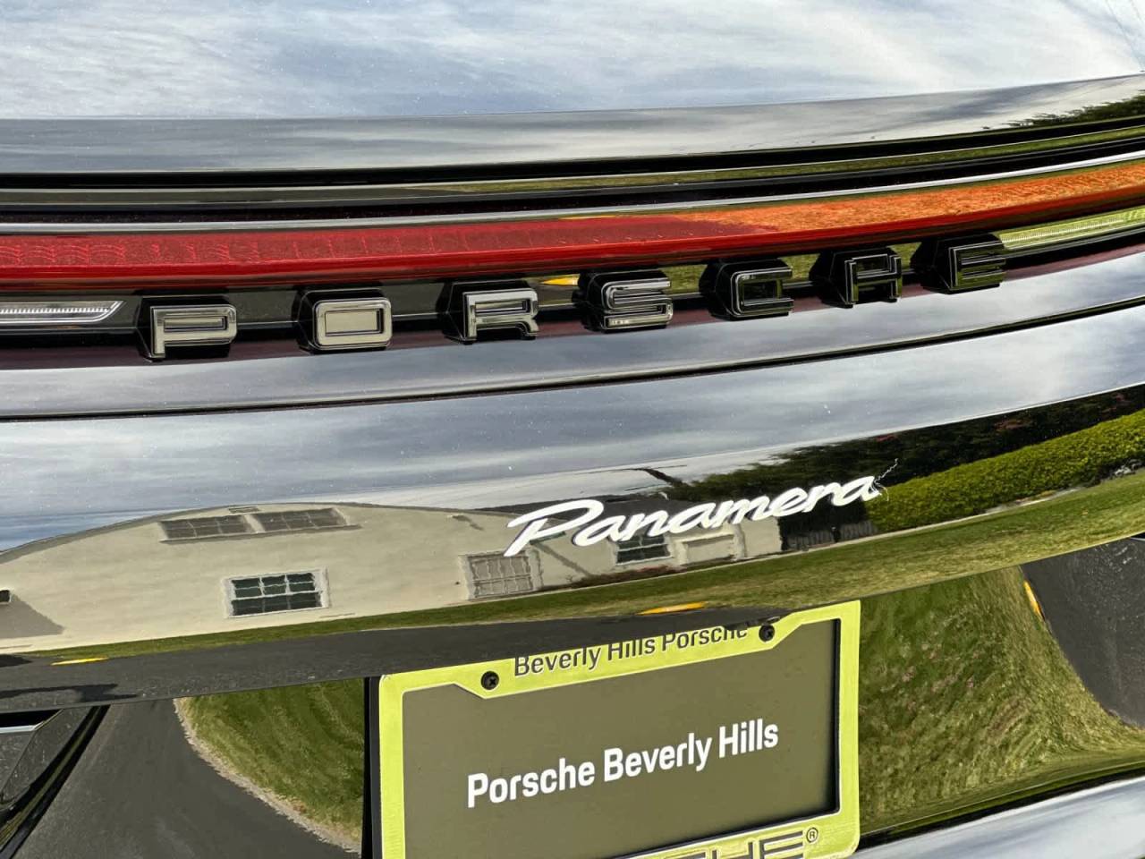 2026 Porsche Panamera Base