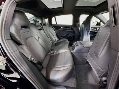 2025 Porsche Panamera RWD