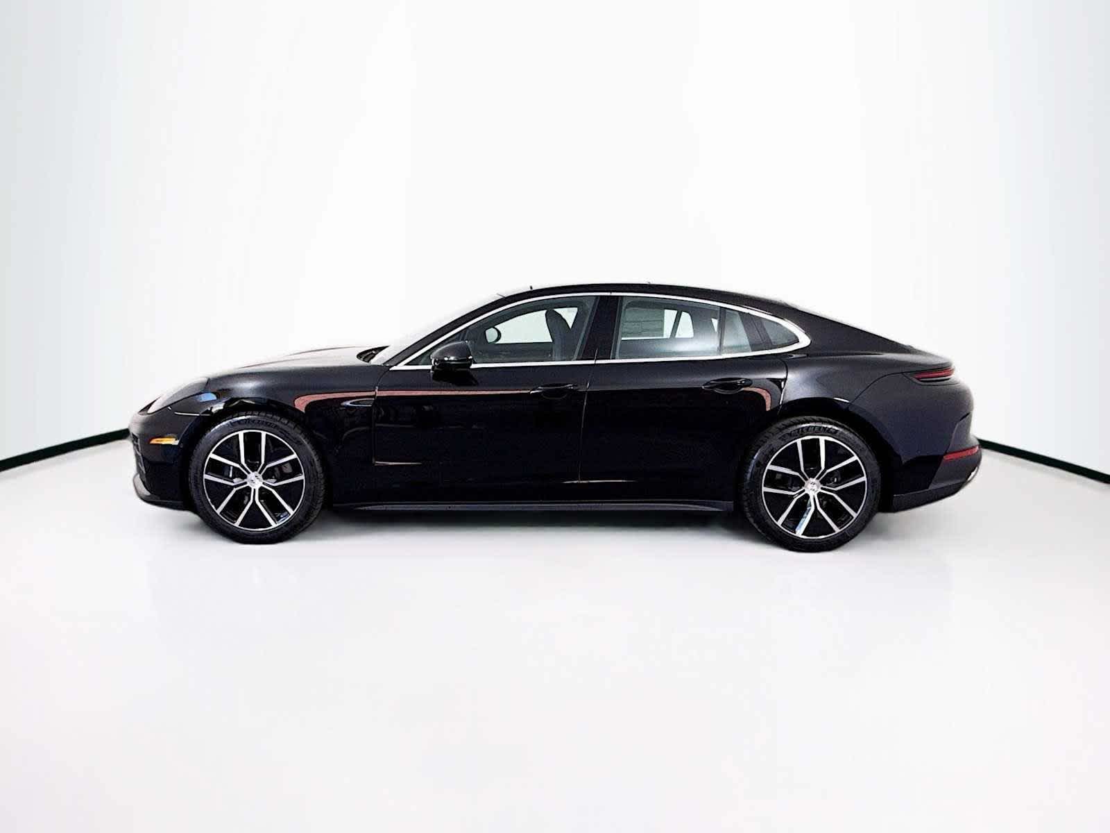 2025 Porsche Panamera Panamera
