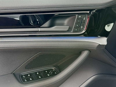 2025 Porsche Panamera Panamera