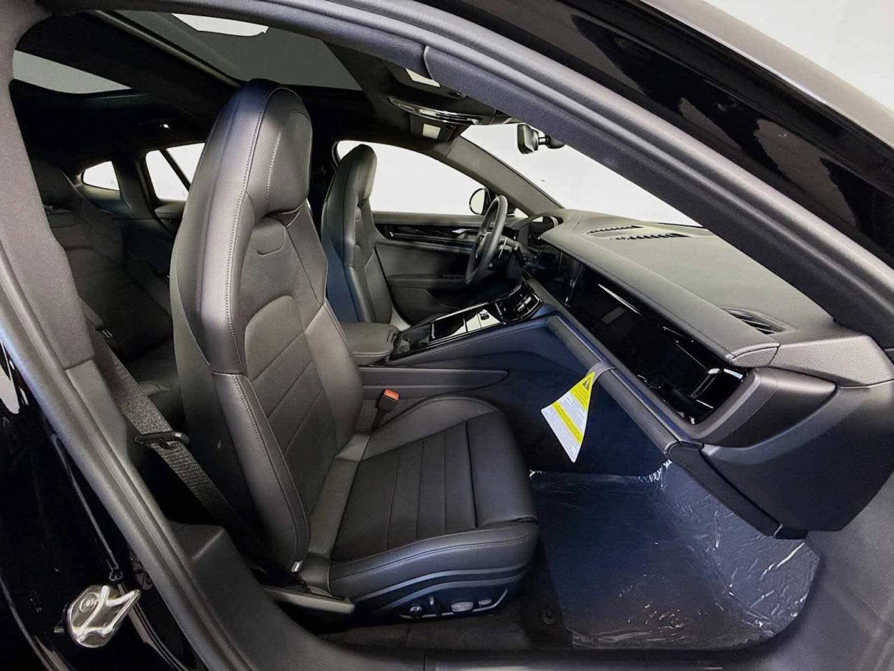 2026 Porsche Panamera RWD