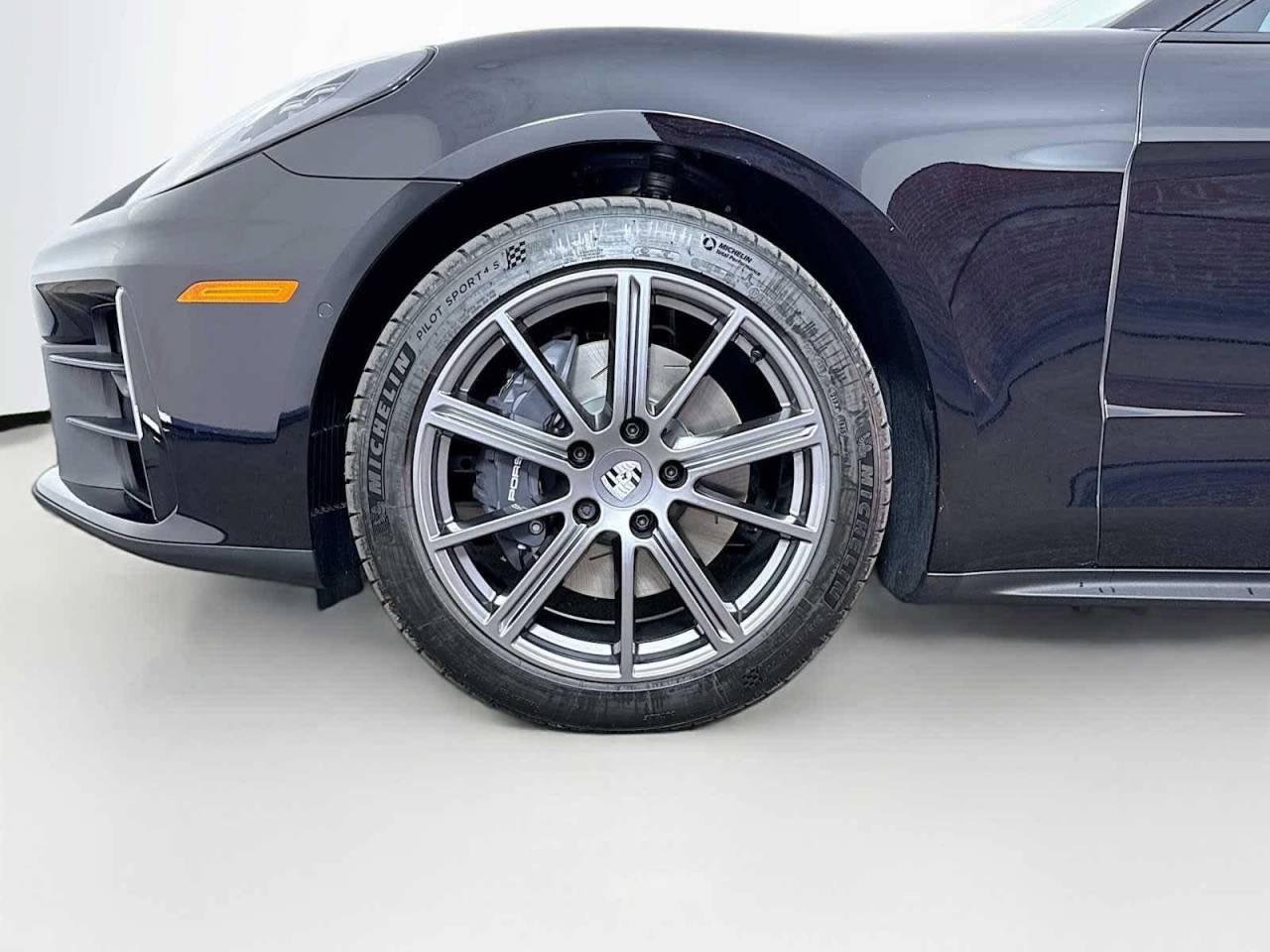 2026 Porsche Panamera RWD