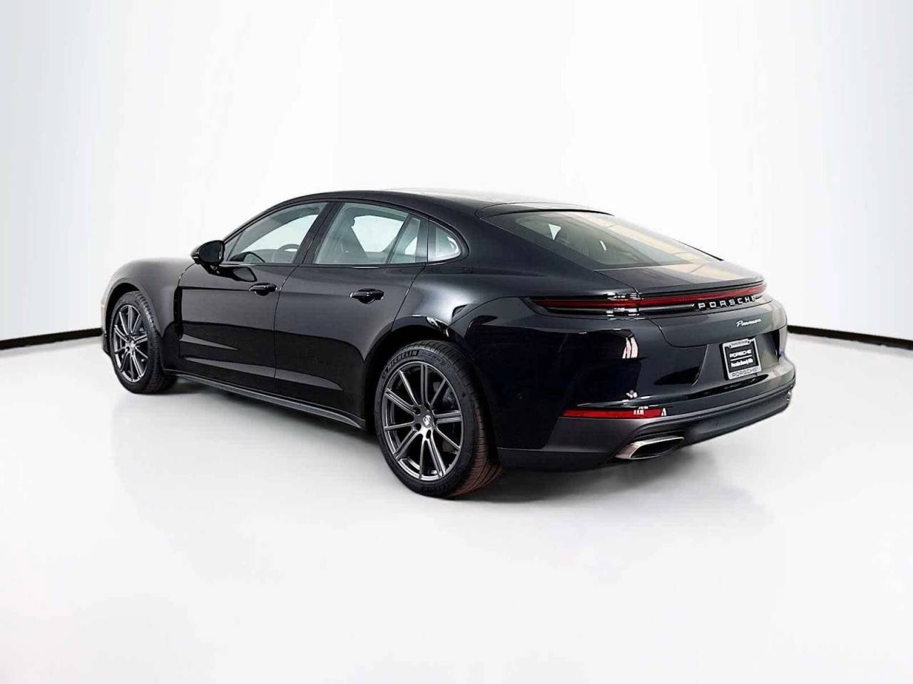 2026 Porsche Panamera RWD