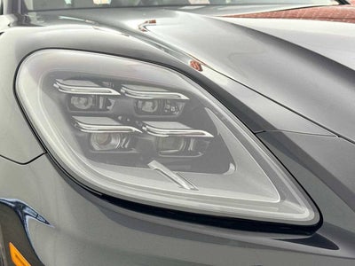 2025 Porsche Panamera RWD