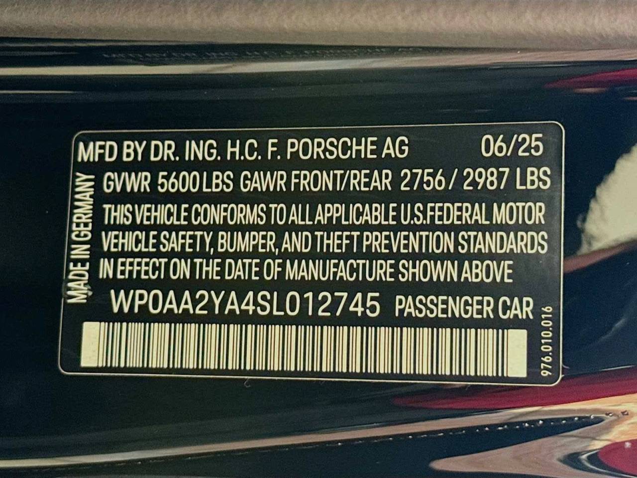 2025 Porsche Panamera 4