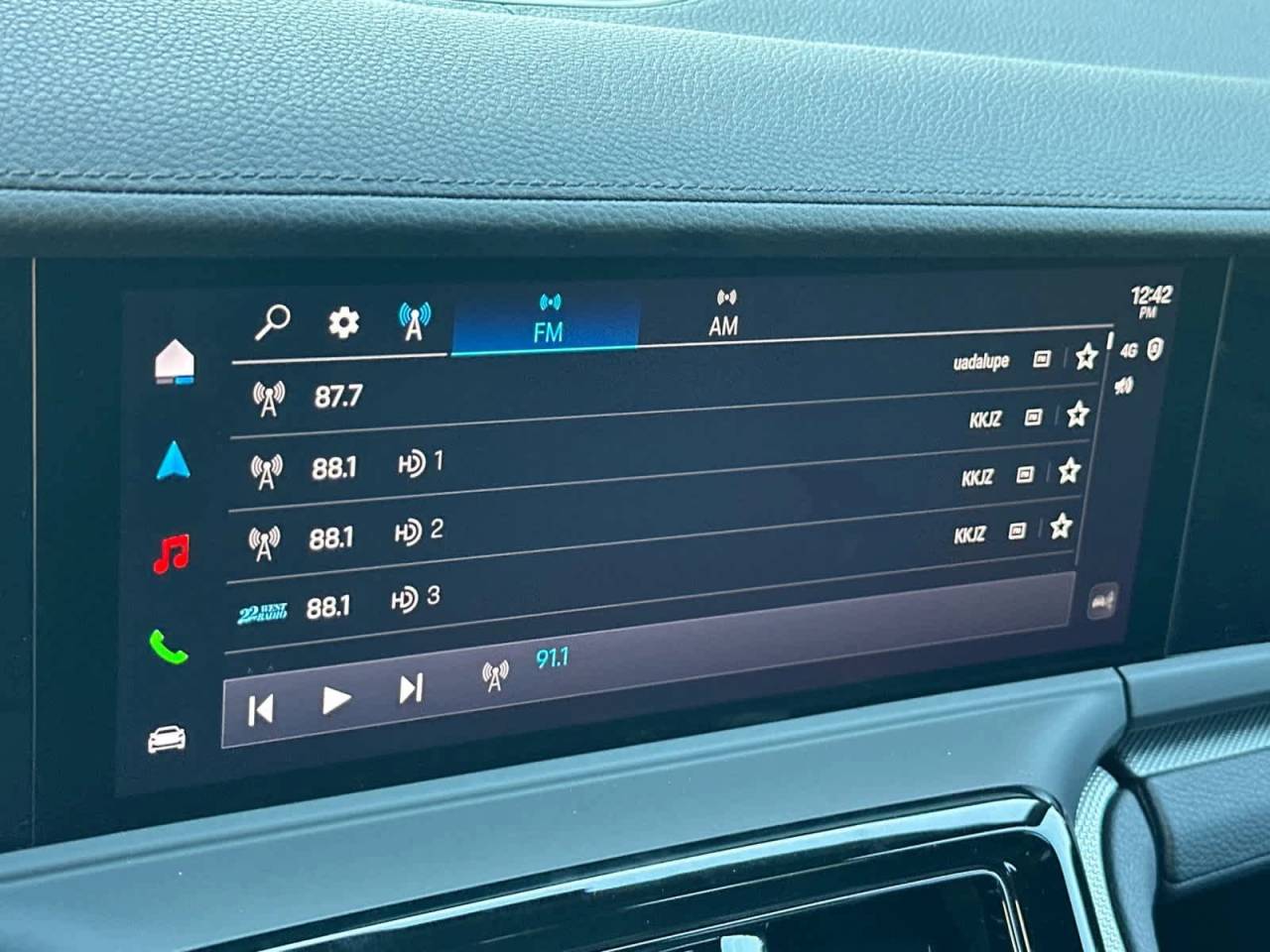 2026 Porsche Panamera Base