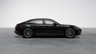 2026 Porsche Panamera RWD