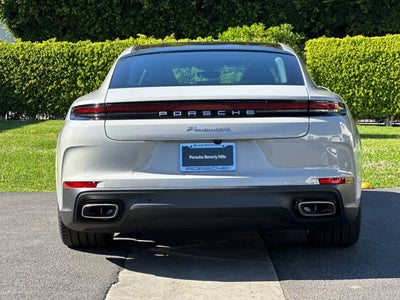 2026 Porsche Panamera Base