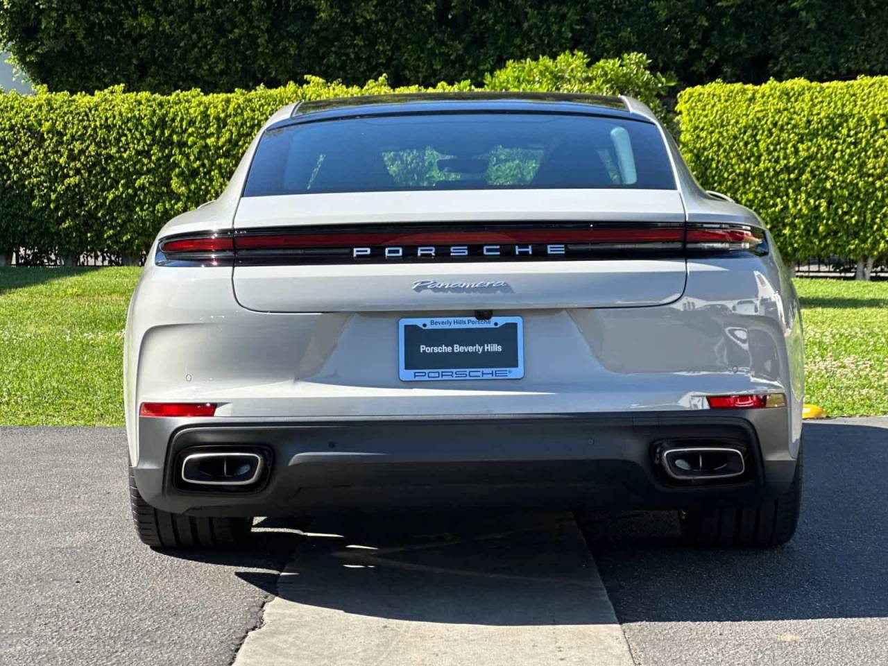 2026 Porsche Panamera Base