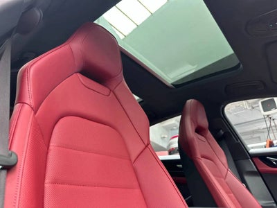 2026 Porsche Panamera Base