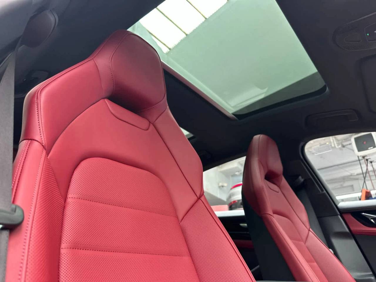 2026 Porsche Panamera Base