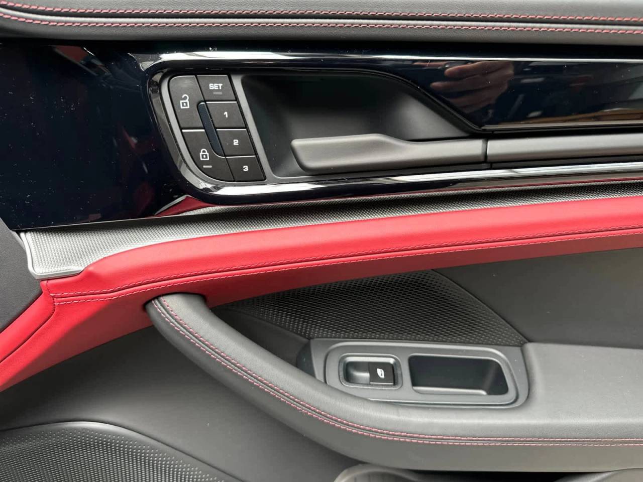 2026 Porsche Panamera Base