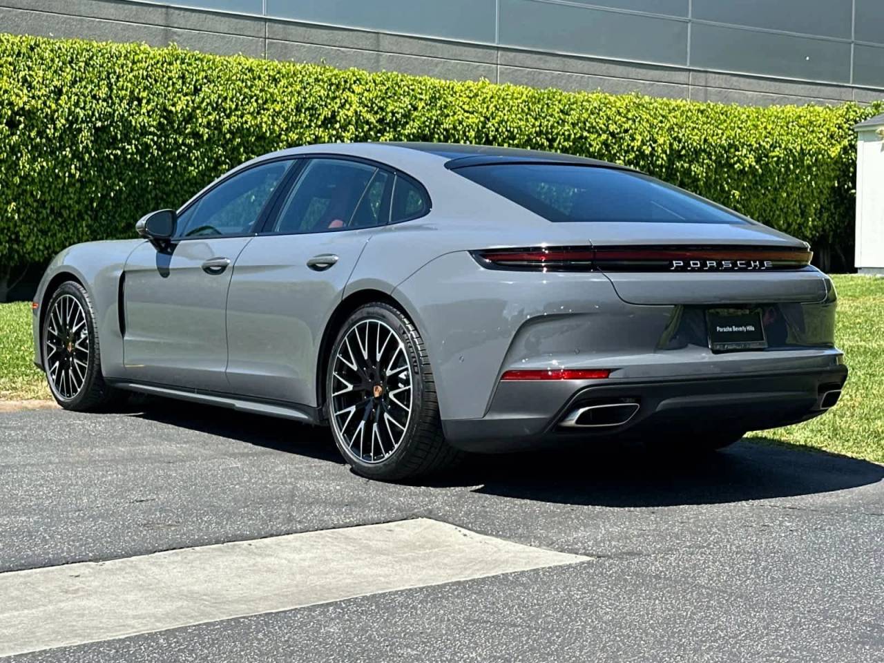 2026 Porsche Panamera Base