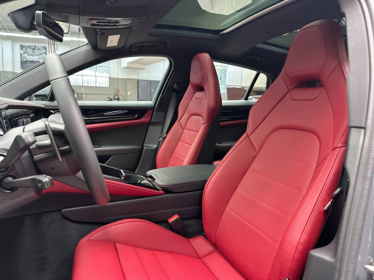 2026 Porsche Panamera Base