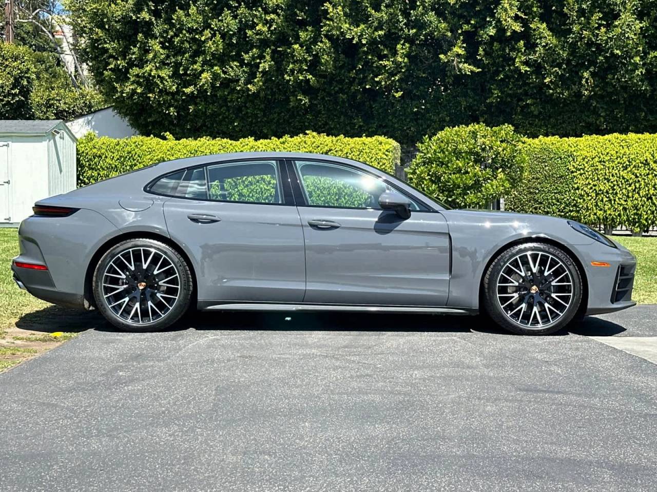 2026 Porsche Panamera Base