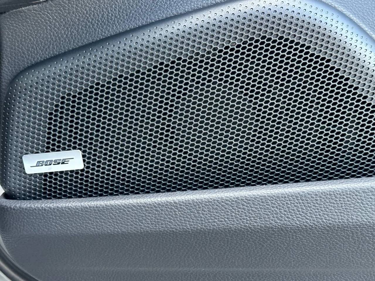 2026 Porsche Panamera 4