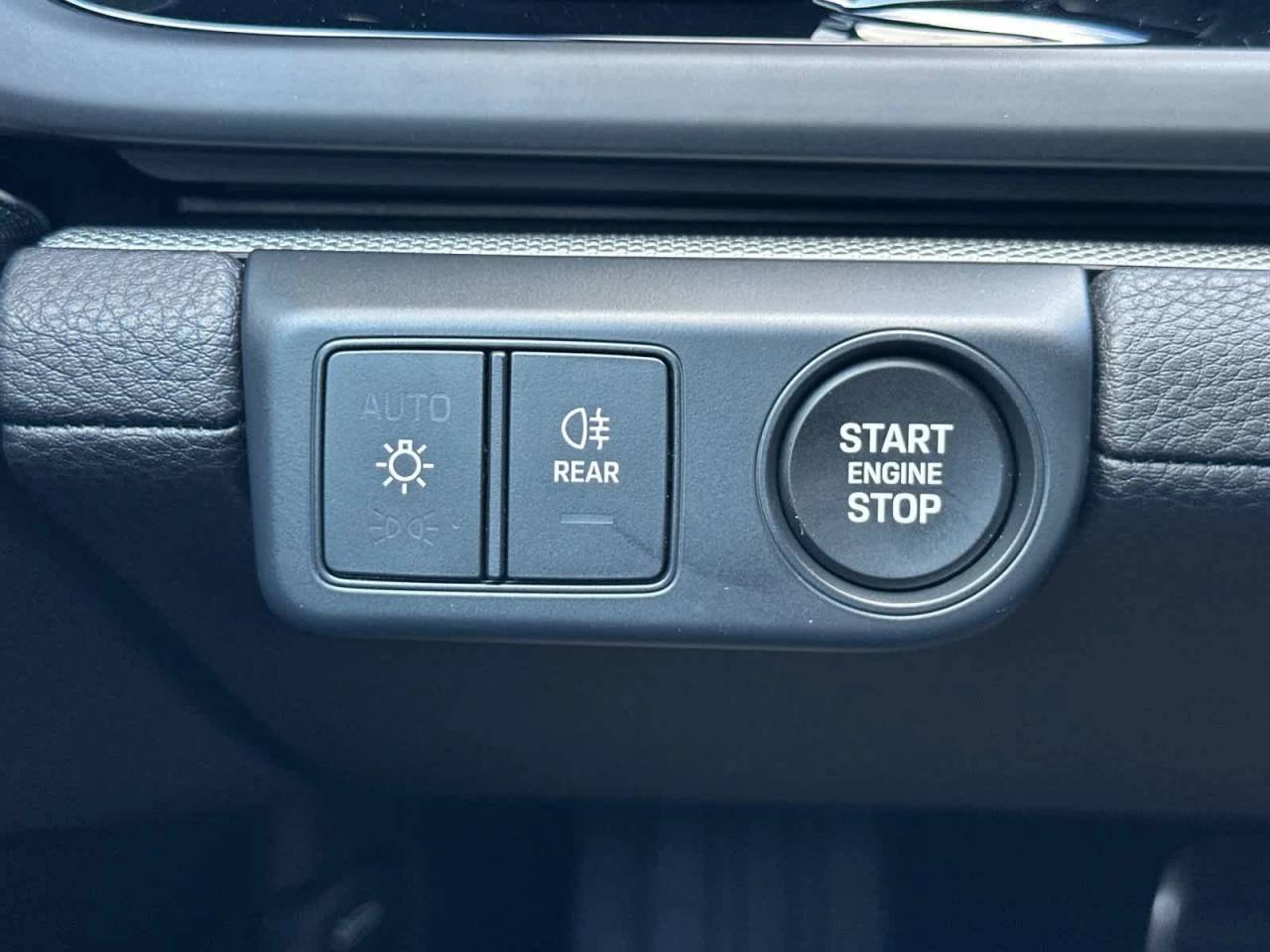 2026 Porsche Panamera 4