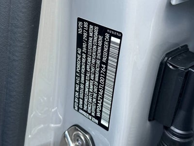 2026 Porsche Panamera 4