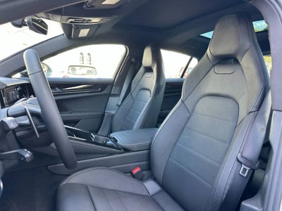 2026 Porsche Panamera 4