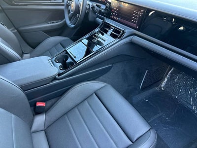 2026 Porsche Panamera RWD