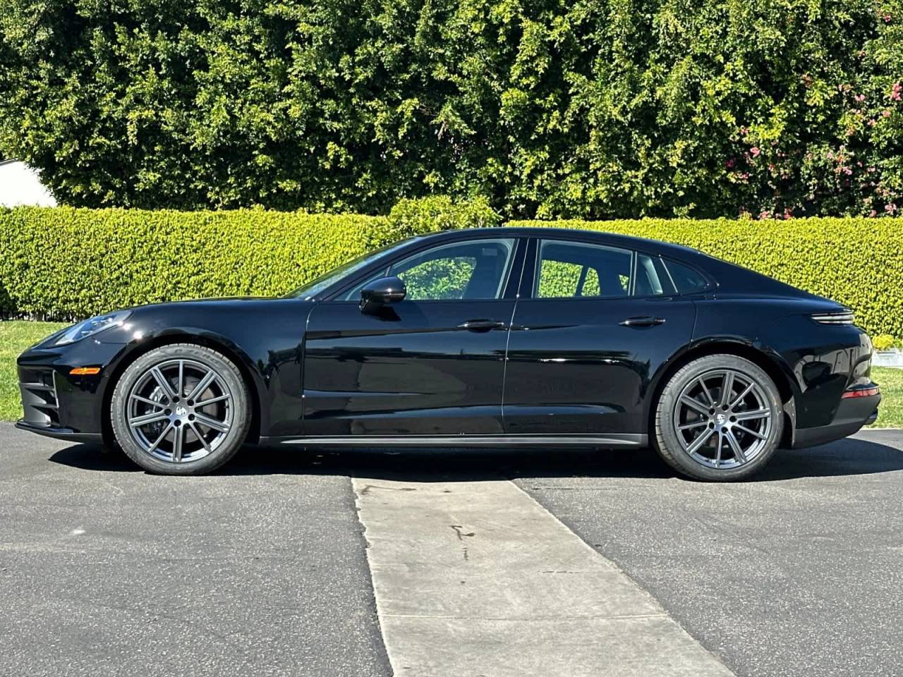 2026 Porsche Panamera RWD