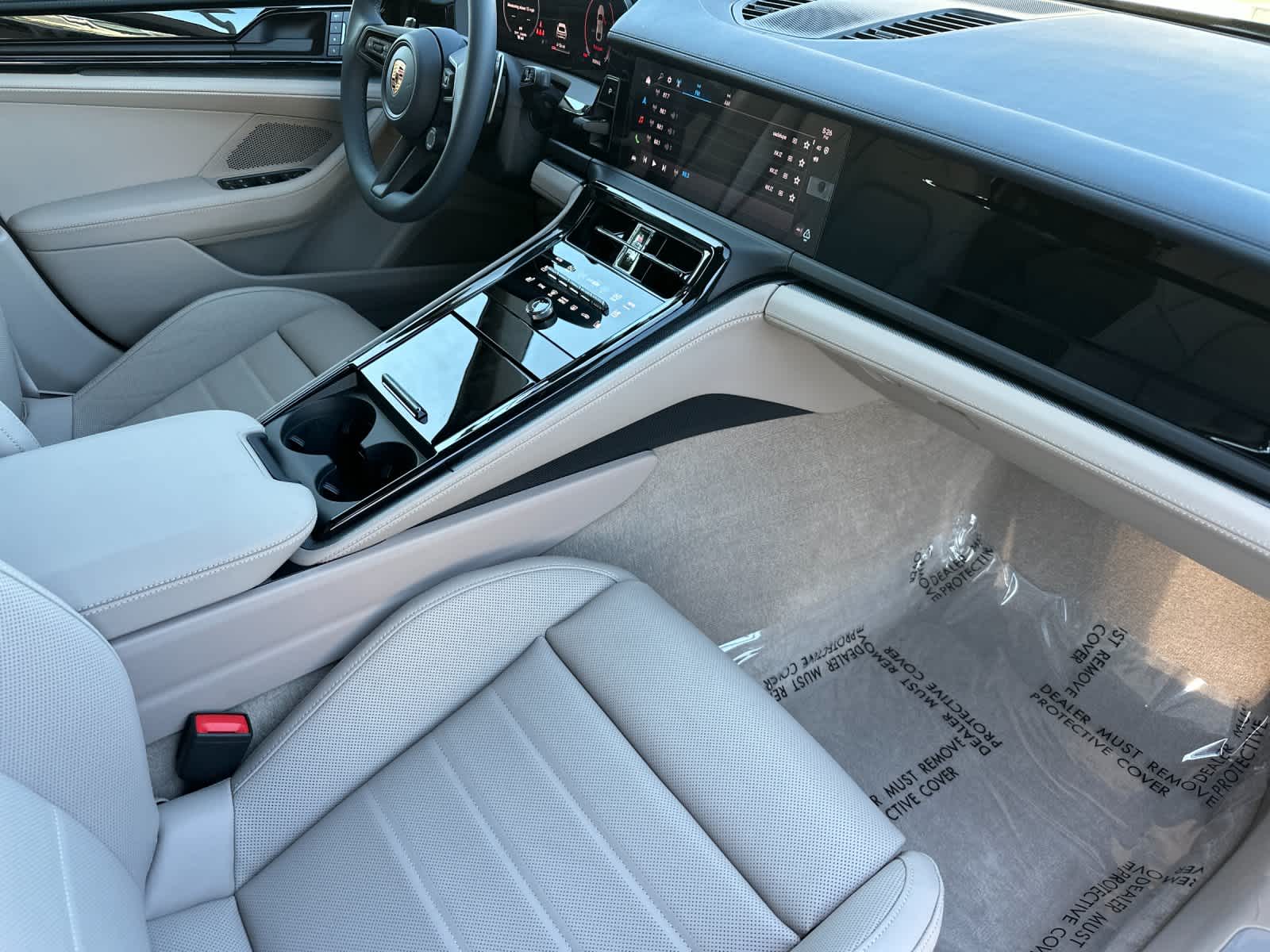 2026 Porsche Panamera Base
