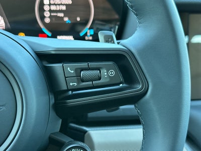 2026 Porsche Panamera Base