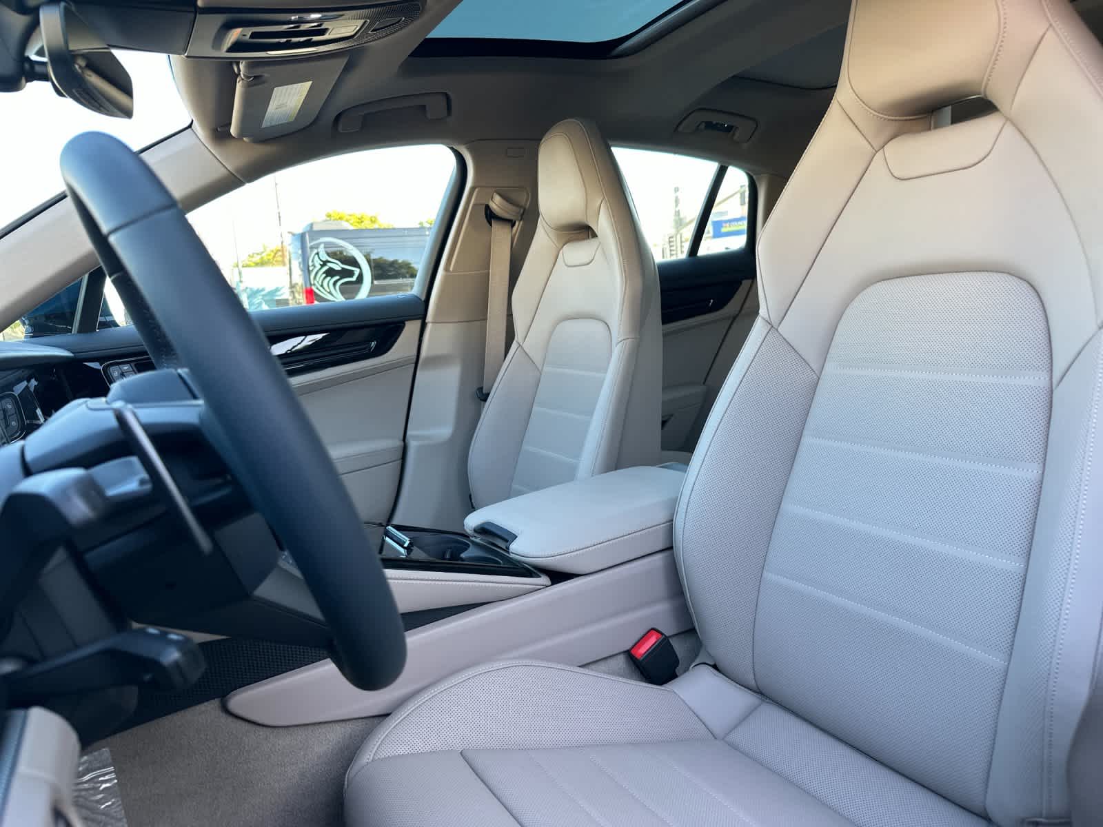 2026 Porsche Panamera Base