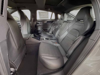 2026 Porsche Panamera 4