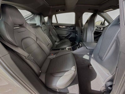 2026 Porsche Panamera 4