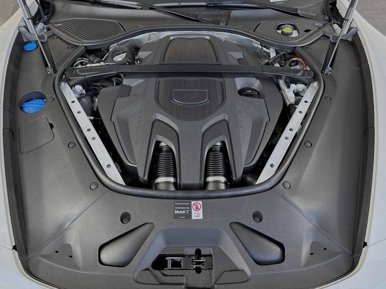 2026 Porsche Panamera 4