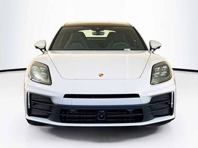 2026 Porsche Panamera 4