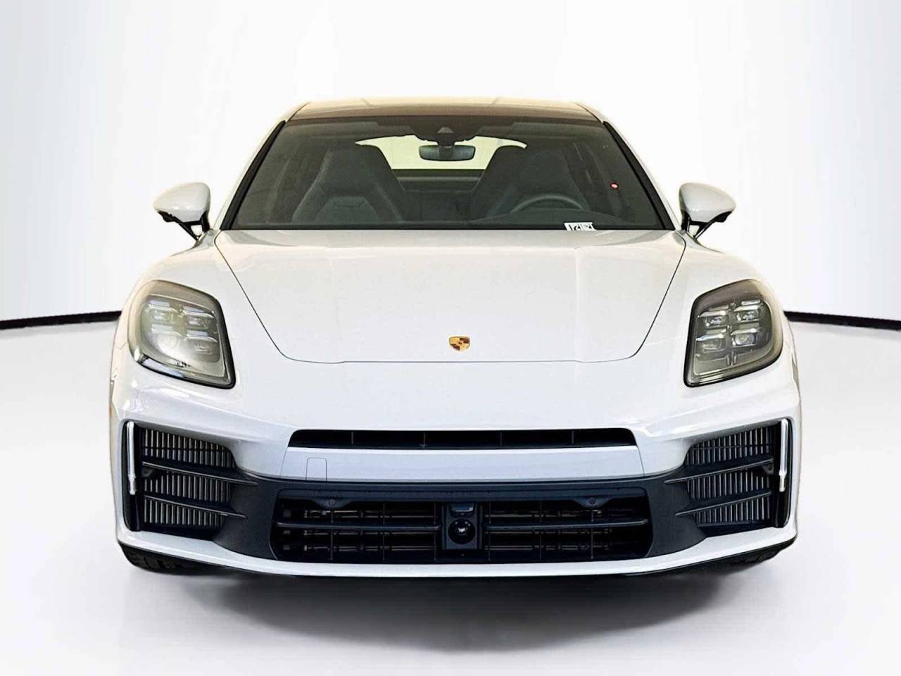 2026 Porsche Panamera 4