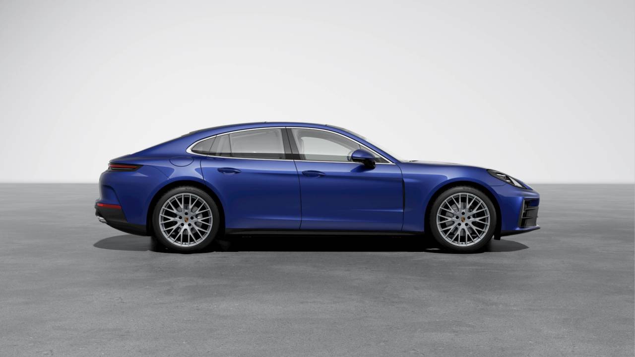 2026 Porsche Panamera RWD