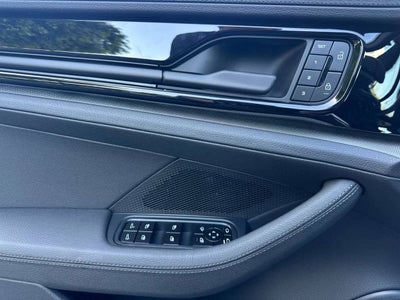 2026 Porsche Panamera Base