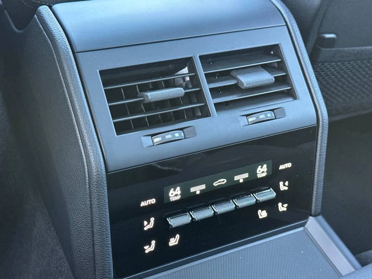 2026 Porsche Panamera Base