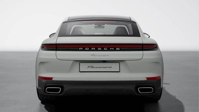 2026 Porsche Panamera RWD